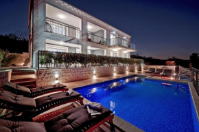 Luxury Authentic Experience at Villa Marta